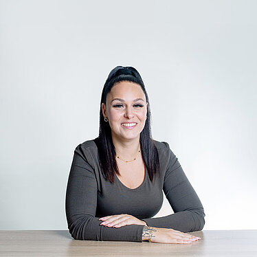 Dhana Popovic | OPTINVEST Ärzte
