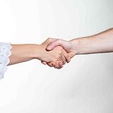 Faire Zusammenarbeit mit Wohlfühlatmosphäre | OPTINVEST Ärzte Faire Zusammenarbeit mit Wohlfühlatmosphäre | OPTINVEST Ärzte